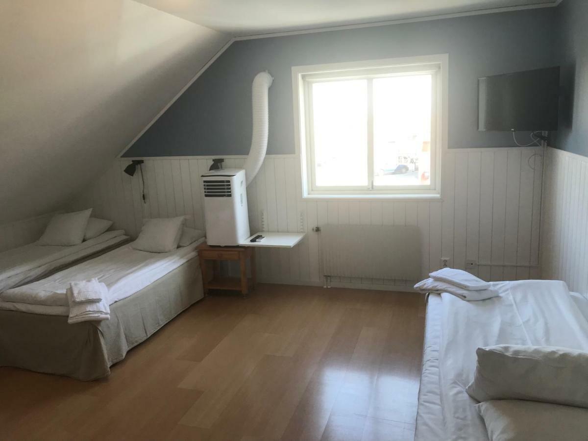 Klovabo Bed & Breakfast Хёнё Экстерьер фото